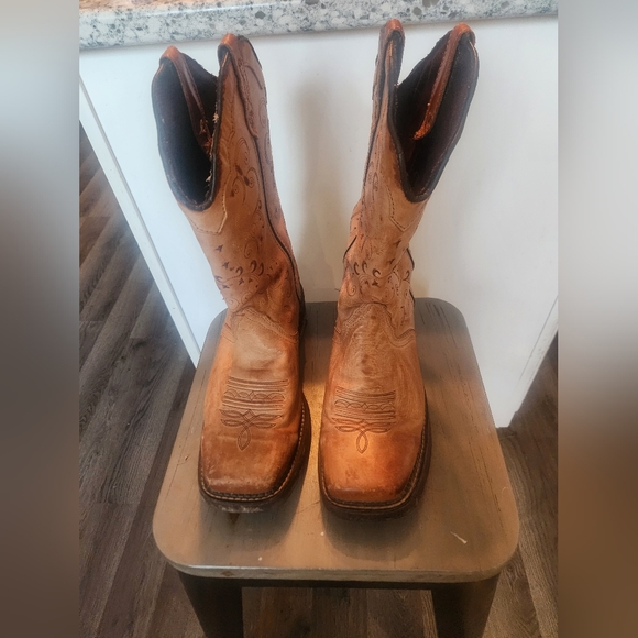 Justin Gypsy Womens Boots - Picture 2 of 13